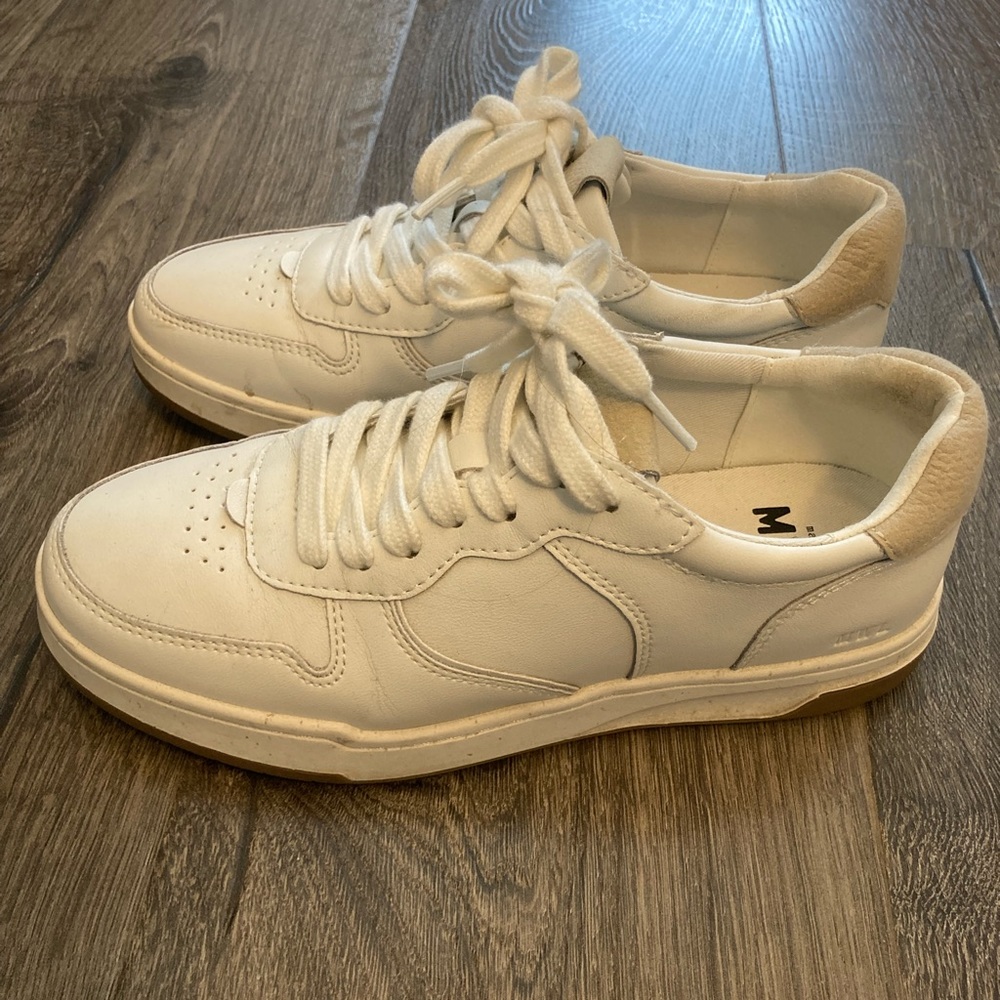 Madewell Court leather sneakers in size 7